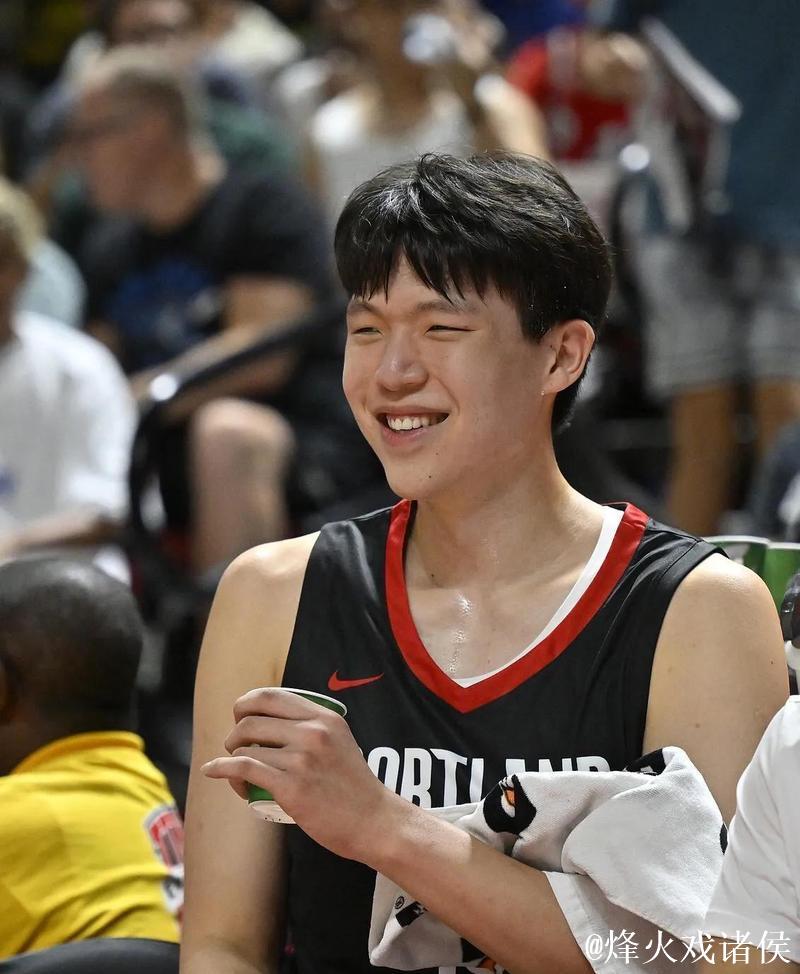 杨瀚森3分阿夫迪亚24+10 开拓者力克绿军终结4连胜