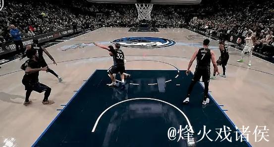 基德谈弗拉格伤情:因踩脚扭伤被迫离场休战 基德谈弗拉格伤情:因踩脚扭伤被迫离场休战